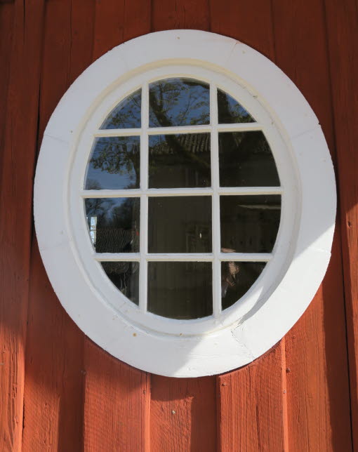 Till fönsterrenoveringens dag 2024.