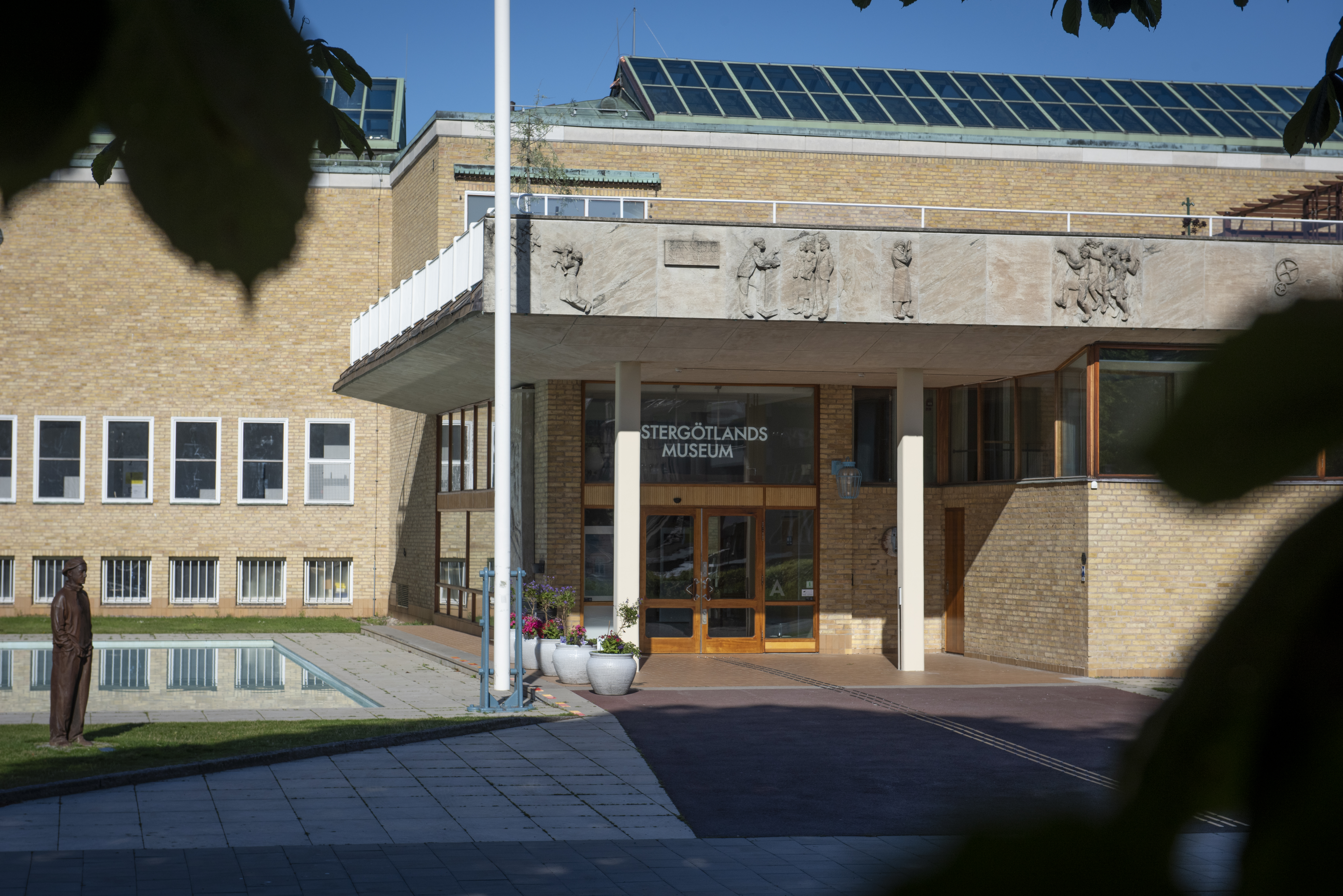 Östergötlands museum, entré.