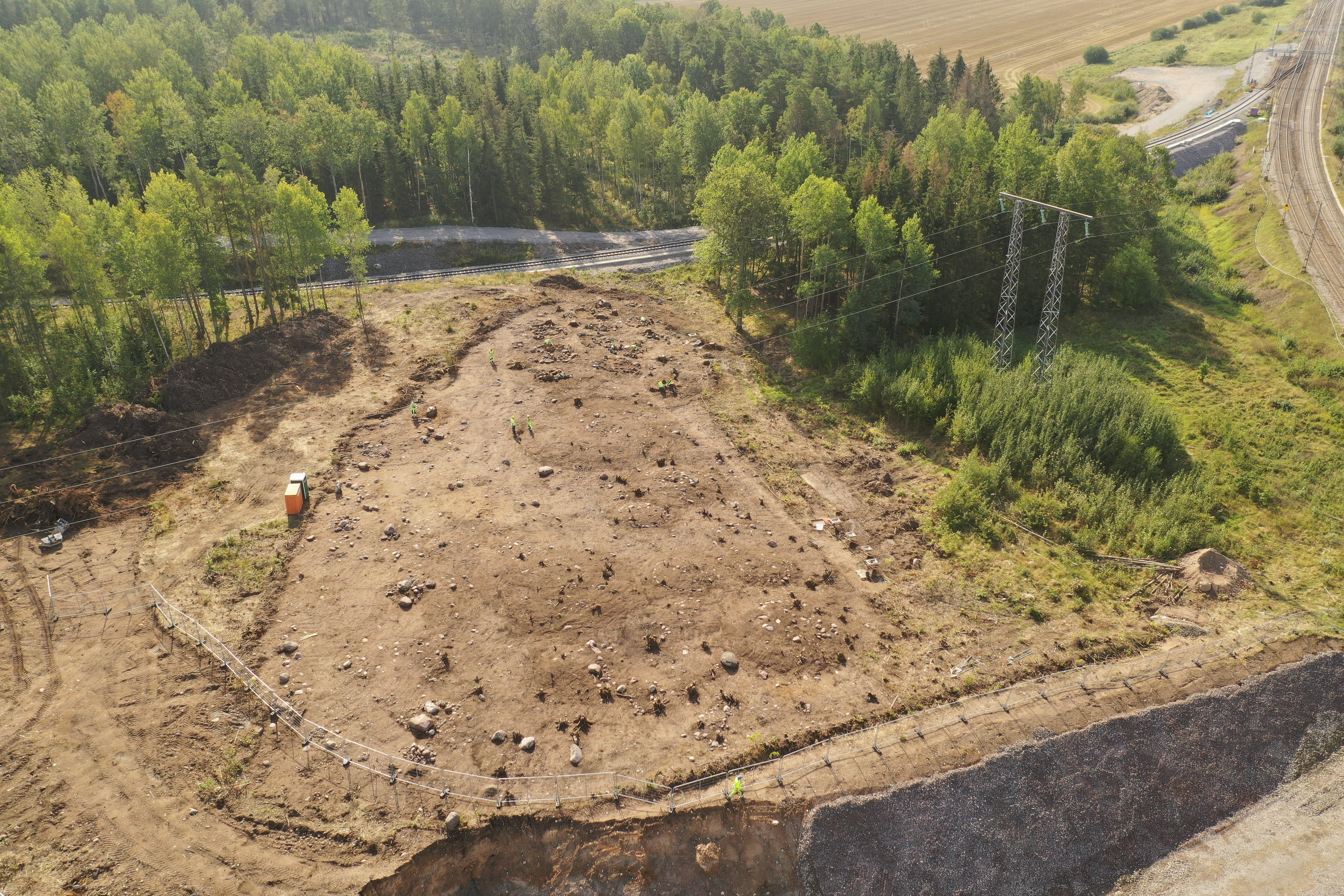 Gravfält vid Bådstorp sett från ovan. Foto Arkeologerna, Statens historiska museer, Spridningstillstånd LM 2020/003631.