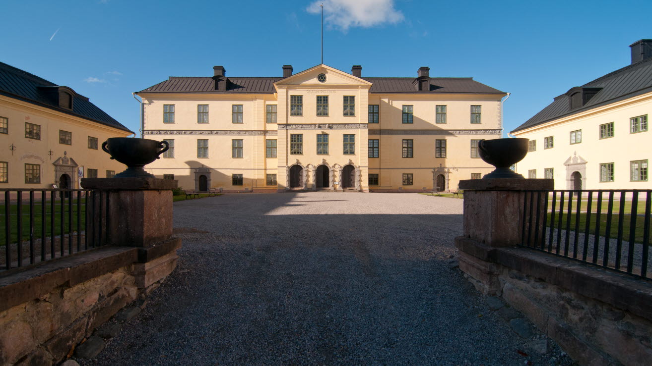 Om slottet Löfstad slott